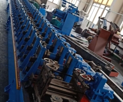 抗震支架成型設(shè)備