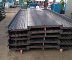 立體浪板成型設(shè)備