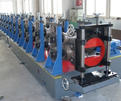 立體浪板成型設(shè)備