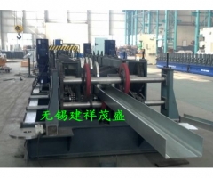 槽式電纜橋架成型設(shè)備