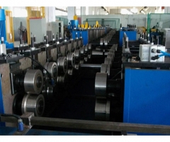 槽式電纜橋架成型設(shè)備