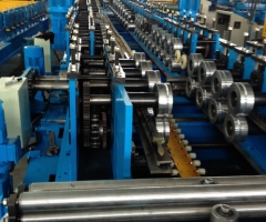 槽式電纜橋架成型設(shè)備