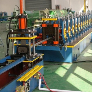 江陰綜合管廊支架成型設(shè)備