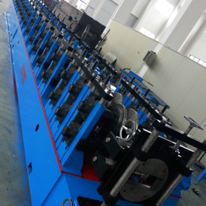 光伏支架成型機(jī)