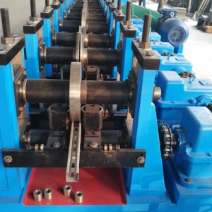 光伏支架成型機(jī)