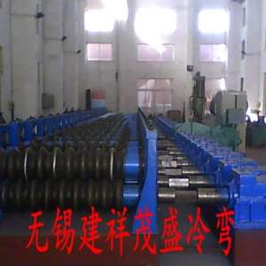 公路橋涵波紋板成型設(shè)備