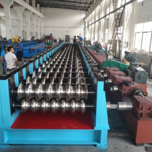 波紋膜板T型波成型機(jī)