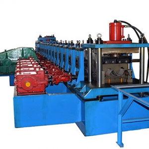 兩波護(hù)欄板成型設(shè)備
