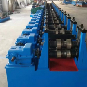 集裝箱活動房型鋼成型機