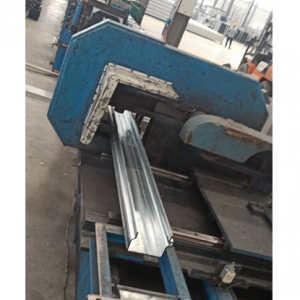 集裝箱活動(dòng)房型鋼成型機(jī)