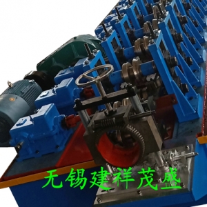 電氣化導(dǎo)軌成型機