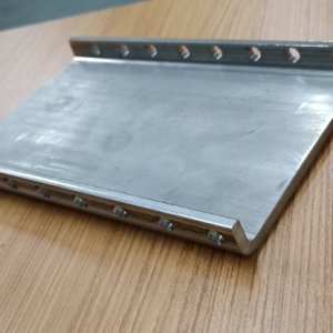 不銹鋼導(dǎo)軌成型機(jī)