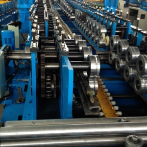 宜興槽式電纜橋架成型設(shè)備