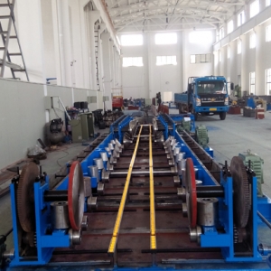 弱電橋架成型設(shè)備