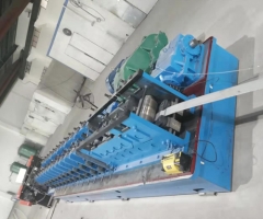 不銹鋼導(dǎo)軌成型機(jī)