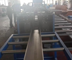 電纜橋架設(shè)備