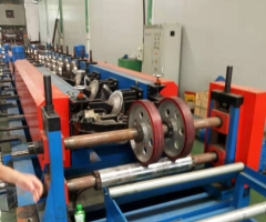 電纜橋架設(shè)備