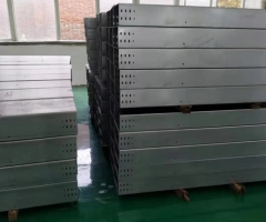 電纜橋架設(shè)備