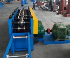 護欄板矯正機設備