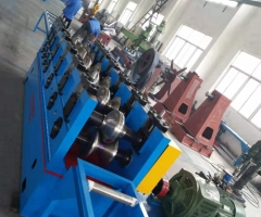 護欄板矯正機設備