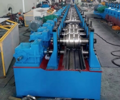 立體浪板成型設(shè)備