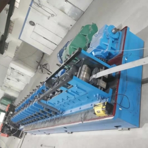 不銹鋼導(dǎo)軌成型機(jī)