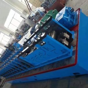 不銹鋼導(dǎo)軌成型機