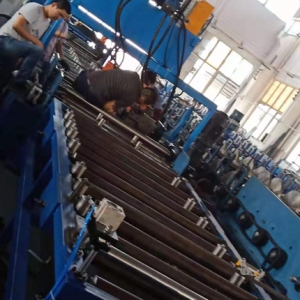 電纜橋架設(shè)備