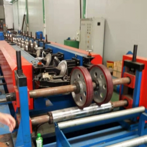 電纜橋架設(shè)備