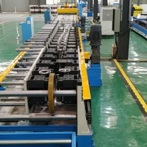 電纜橋架設(shè)備