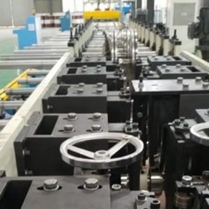 電纜橋架設(shè)備