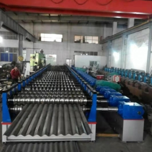 鋼板倉(cāng)成型設(shè)備