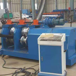 護欄板彎弧機設(shè)備