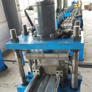 立體浪板成型設(shè)備