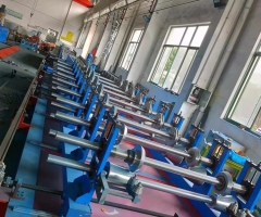 模壓橋架成型設(shè)備