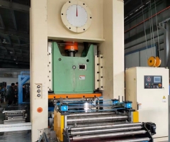 模壓橋架成型設(shè)備