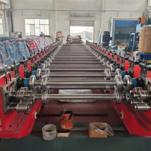 模壓橋架成型設(shè)備