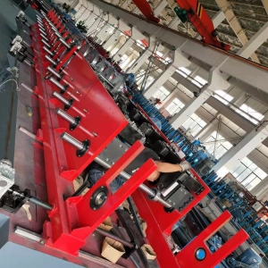 模壓橋架成型設(shè)備