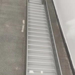 模壓橋架成型設(shè)備