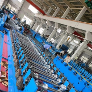 模壓橋架成型設(shè)備