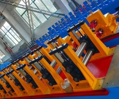 護欄板成型設(shè)備