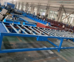 模壓橋架設(shè)備