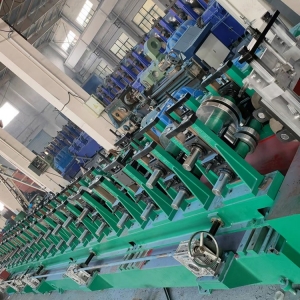 光伏支架成型機