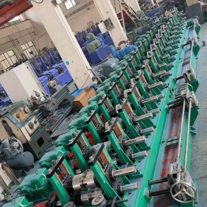 光伏支架成型機