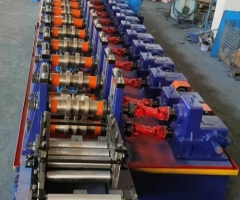 護欄板成型設(shè)備