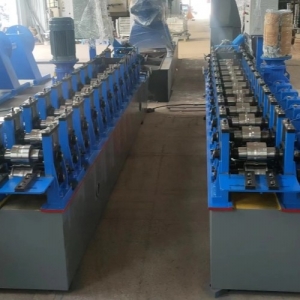 護欄板成型設(shè)備